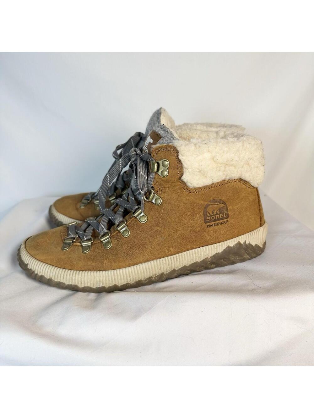 Sorel Out N About Plus Conquest Women's Waterproof Winter Snow Boots Size 10